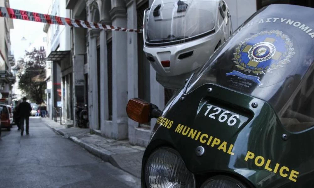 Βόμβα στη Δημοτική Αστυνομία της Αθήνας